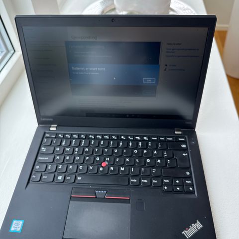 Lenovo ThinkPad T460s 8GB - 240GB SSD - i5 prosessor med docking