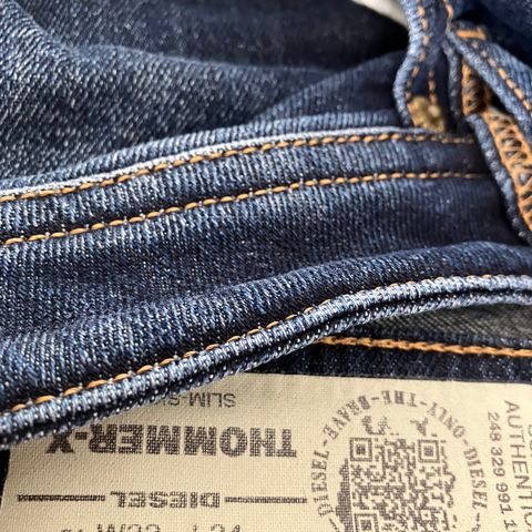 Diesel jeans, Thommer-x, slim skinny strech. Str 32/34