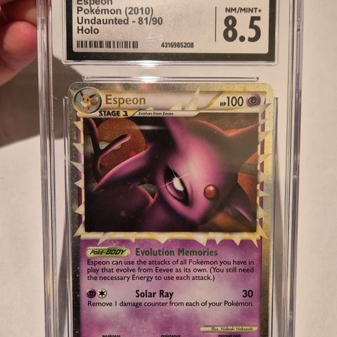 Espeon 81/90 CGC 8.5