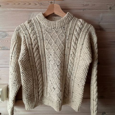 Mobby Sweater av PetiteKnit i Peer Gynt Natur Tweed