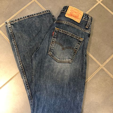 Levis 516. W29/L32.