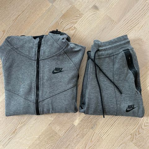 Nike tech fleece sett