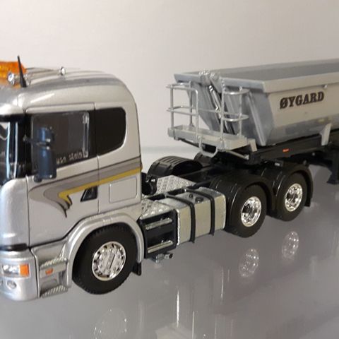 Scania G490 Tippsemi 1:50 Tekno