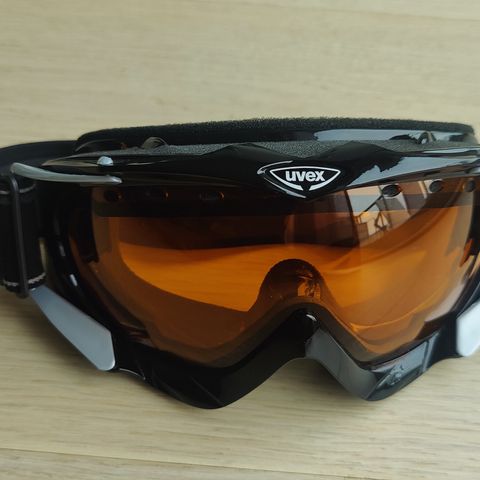 Uvex skibrille