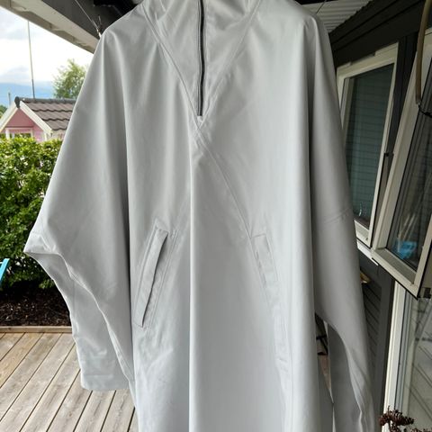 Blæst Aalesund Poncho XXL