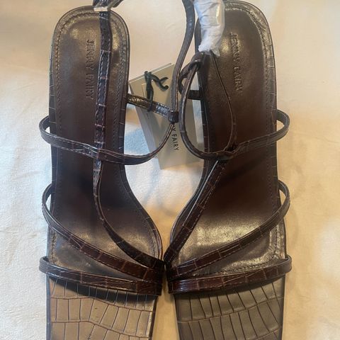 Nye Pensko / sandaler str 40 til salgs