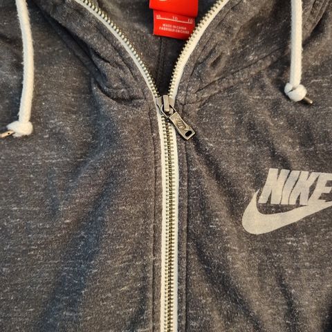 Nike joggedress str XL