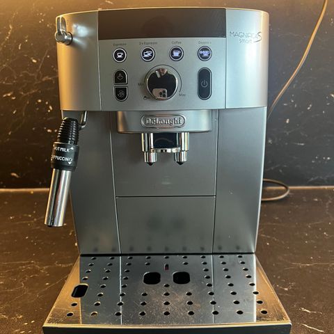 Delonghi Magnifica smart