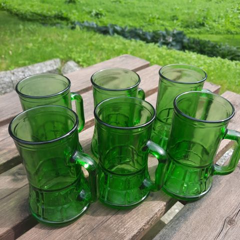 Retro grønn glass sett