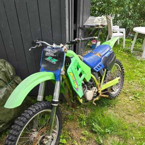 Kawasaki kx 125 med yz 82 cm motor