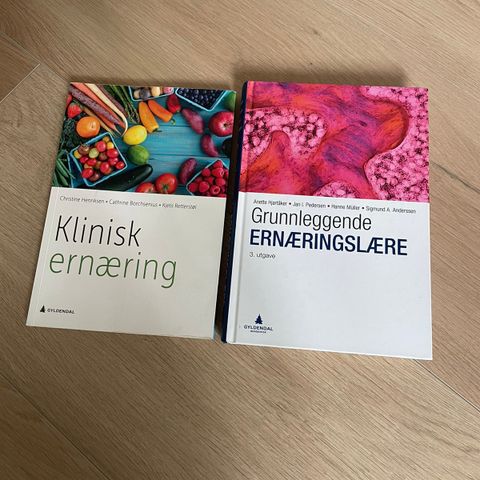 Skolebøker til Klinisk ernæringsstudiet