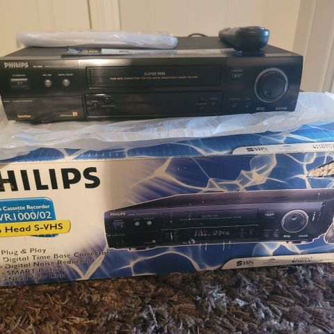Phillips VR1000/02  S-VHS Videospiller / 6 Head