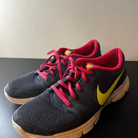 Nike joggesko