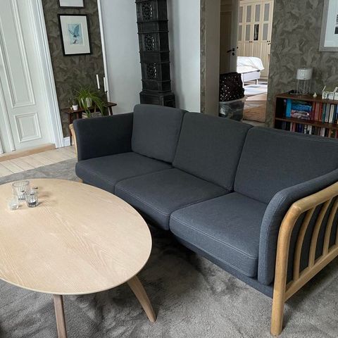 Dansk design - mørkegrå zits ullsofa til salgs