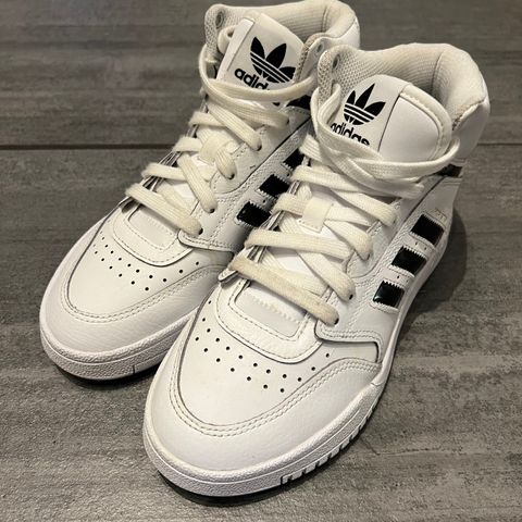 Adidas Drop Step (str 36 2/3)