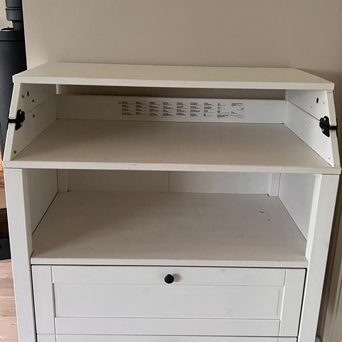 Stellebord - Sundvik - ikea (reservert)