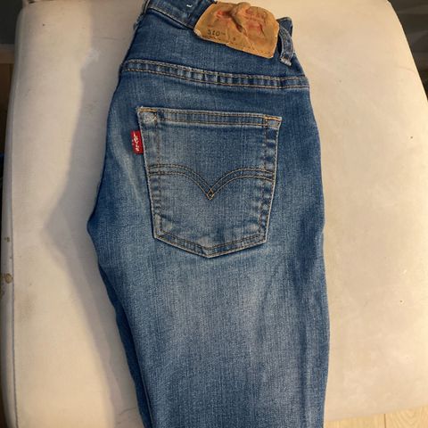 Levi’s 510 str 8