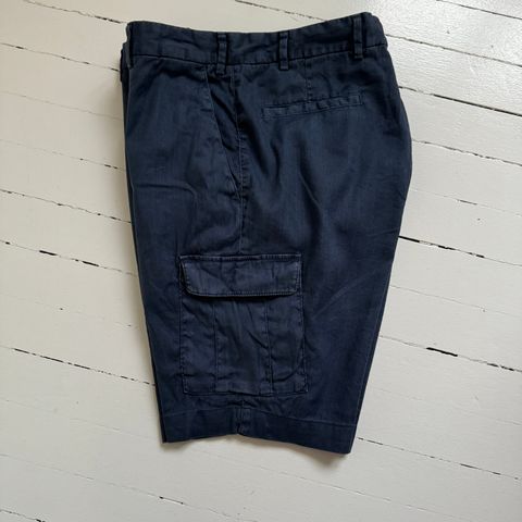 Cavour Cargo linen shorts