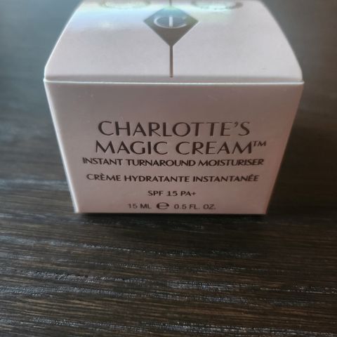 Charlotte Tilbury Magic cream