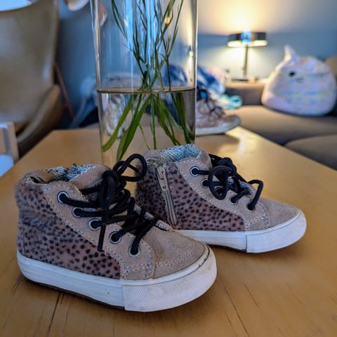 Zara baby sko str 21 leopardprint