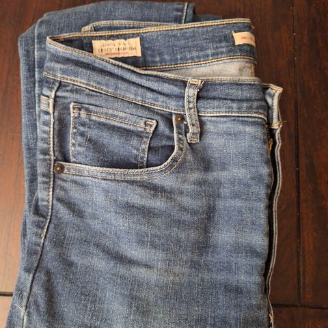 Levis Mile high super skinny str. 31