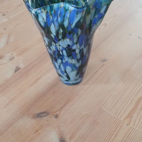 Vase selges