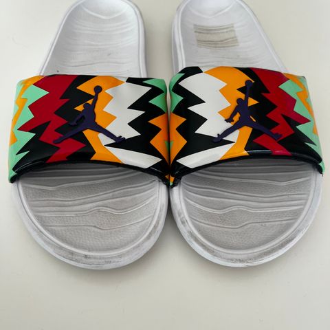 Air Jordan slippers
