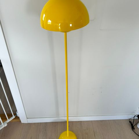 Stålampe «Flowerpot» lookalike