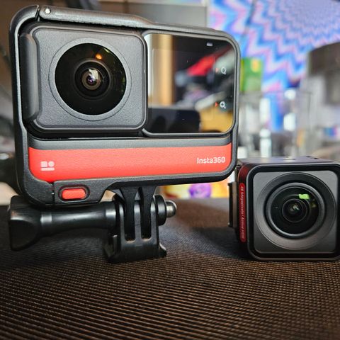 Insta360 ONE RS TWIN  [360 kamera + 4K Wide-Angle kamera] + Ekstrautstyr