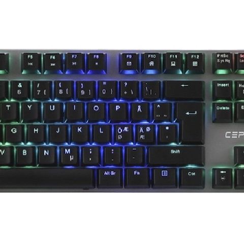 Cepter Legacy gaming tastatur og blade gaming mus