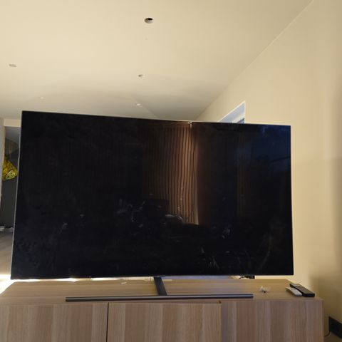 Samsung 75" qled