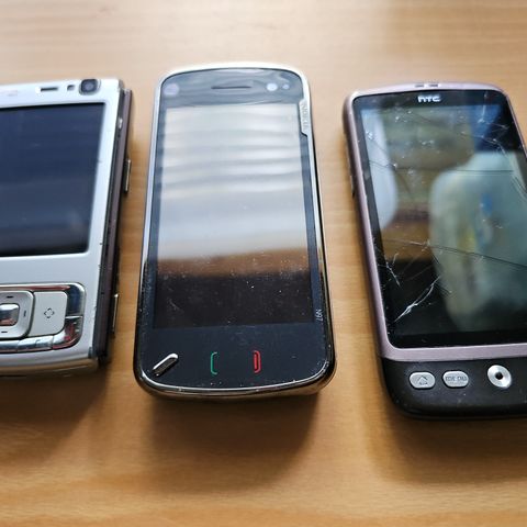 3 stk mobiltelefoner