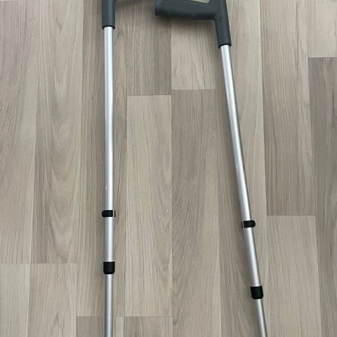 Handicare krykker.