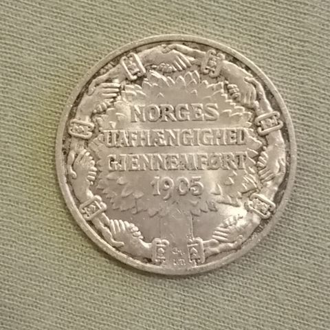 2 kroner coins from 1906 and 1907 at a good price