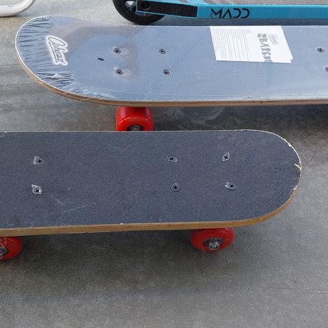 Skateboard