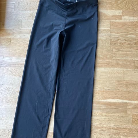 Levity reform gym pants xl