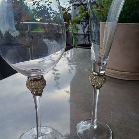 8 stk Champagne & 6 stk Vin GLASS!