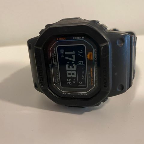 Casio G-Shock G-Squad Series DW-H5600-1ER