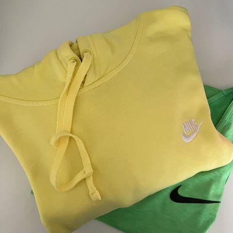 Nike  klespakke 100kr samlet XL