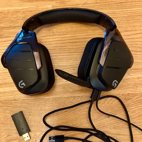 Logitech G933 Gaming Headset m/mikrofon