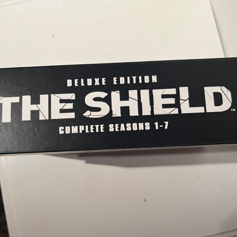 The shield deluxe edition sesong 1-7