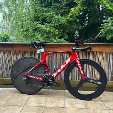 Fuji Norcom TT - triatlonsykkel m wattkrank