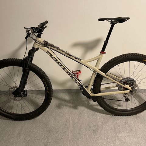 Hardtail sti sykkel selges