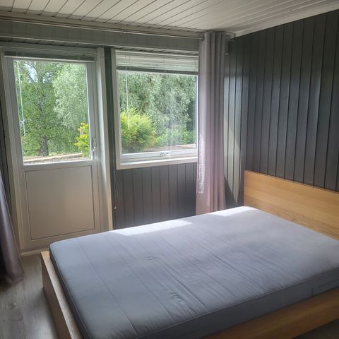 Ikea malm seng med madrass