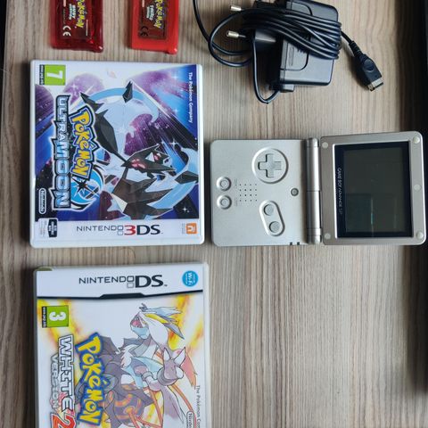 Pokemon spill til GBA og Nintendo DS