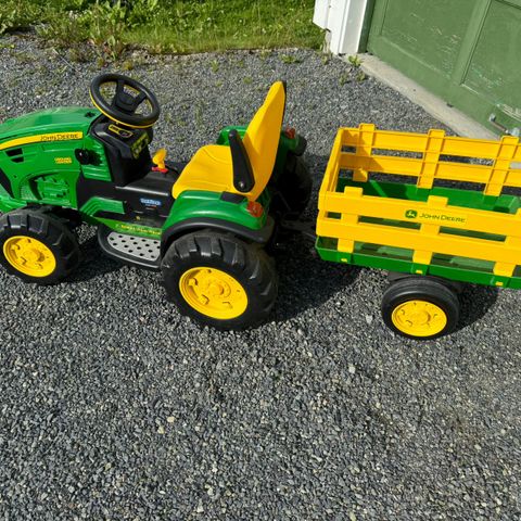 Peg perego elektrisk traktor