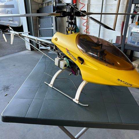 Raptor 50 , RC bensinhelikopter