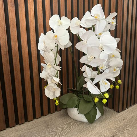 Kunstig orkideplante