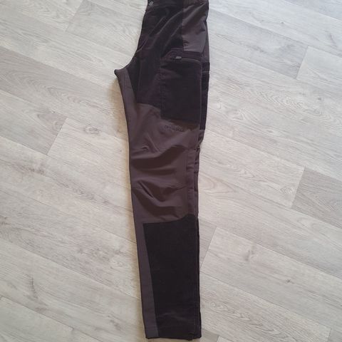 Twentyfour shape pant cord