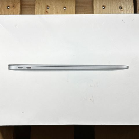MacBook Air, Retina, 13-inch, 2020 (stellargrå)